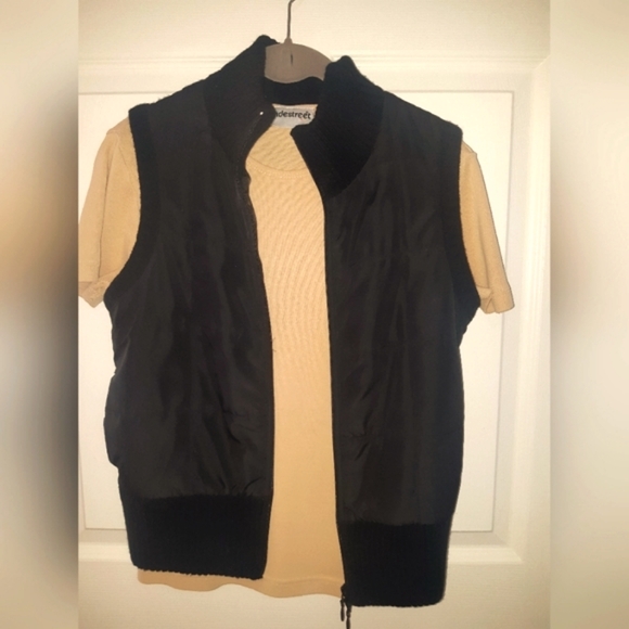 (M)💕2 For 1 Bundle Set💕Suzy Shier Vest and Sidestreet Top (Vest17"× 21") - Picture 3 of 11